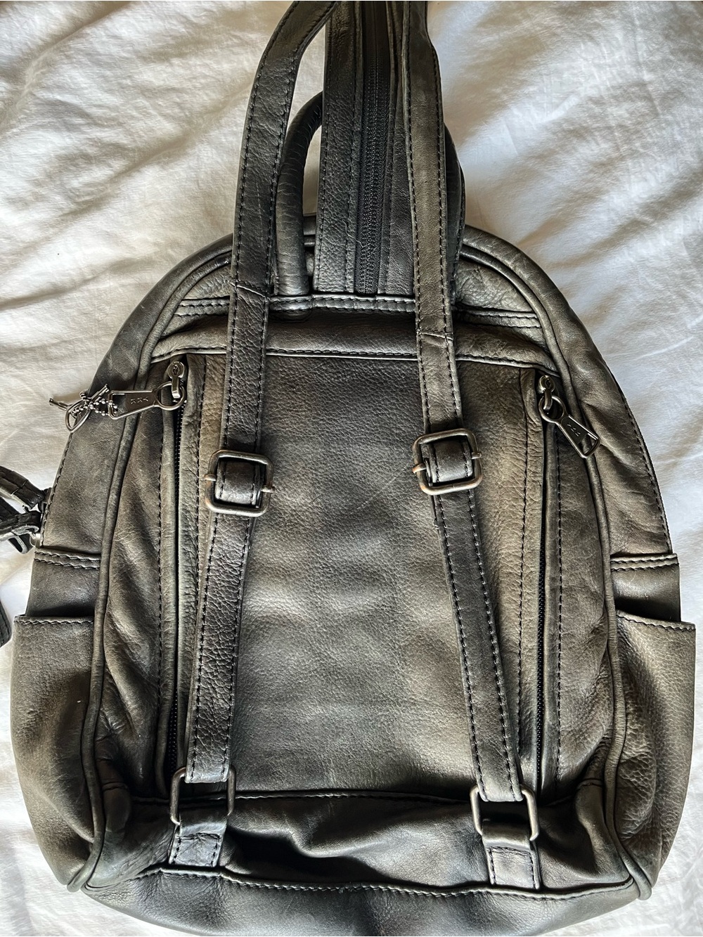 Lady Conceal RFID Daisy Leather Backpack Purse with Locking Compartment - Picture 13 of 16